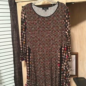 Asymmetrical style dress very comfortable excellent condition